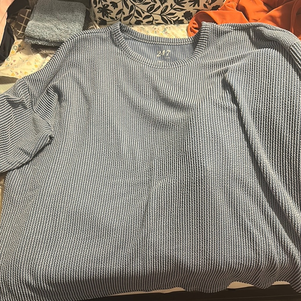 Maurices Blue and White Sweatshirt Relaxed Fit